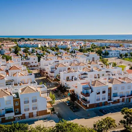 Authentic 2bdr W/pool By Lovelystay Tavira